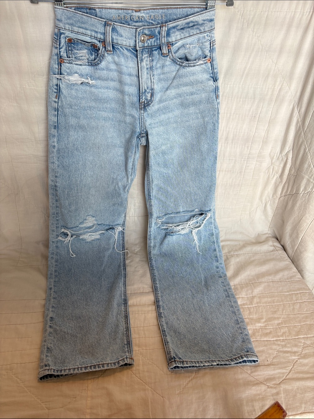 American Eagle Outfitters Light Blue Strigid Jeans with Knee Rips